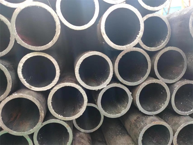 銅川10#結構用無縫鋼管